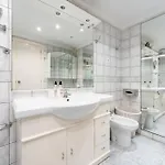 Penthouse In Old Town *