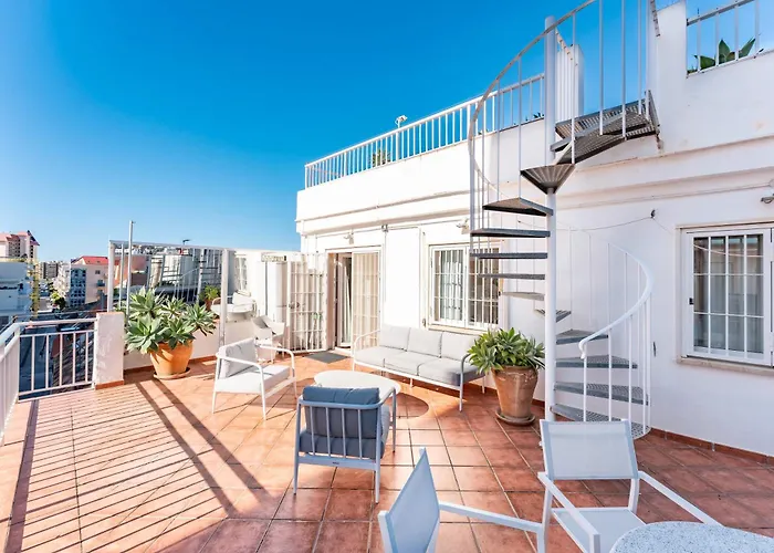 Апартаменты Penthouse In Old Town